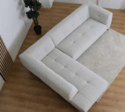 Dacapo divaanikulmasohva kangasverhoiltuna