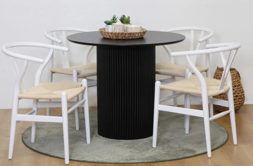 JANETTE PYÖREÄ RUOKAPÖYTÄ 120 CM