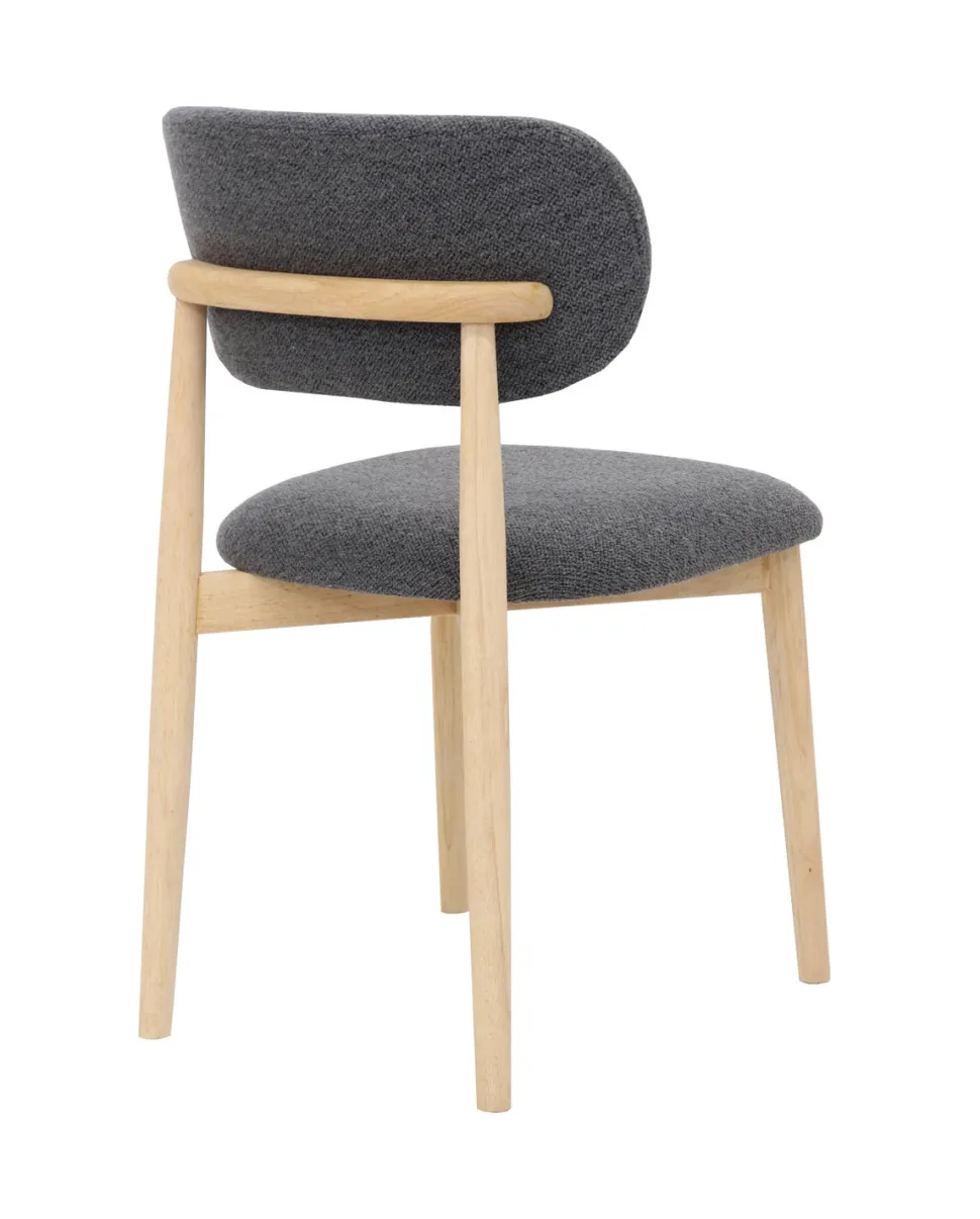LANA LANKKUPÖYTÄ 150 CM PUUJALOILLA + 4 HARBO TUOLIA